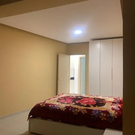 Cosy 2 Bedroom For Apartament