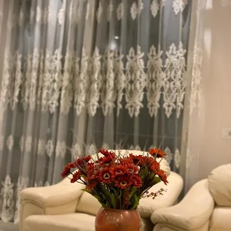 Apartament Cosy 2 Bedroom For